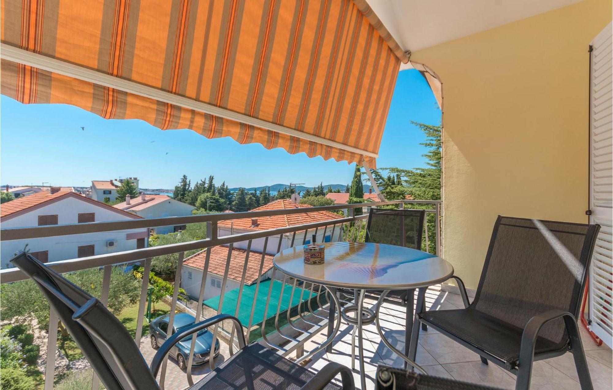Stunning Apartment In Sveti Filip I Jakov Exterior photo